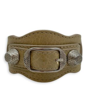 Arena Wrap Giant Studs 20cm x 4cm Beige Bracelet in Calfskin, Silver hardware