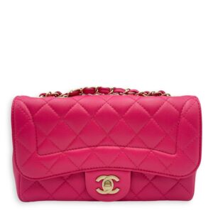 Mademoiselle Chic Seasonal Pink Flap Bag in Lambskin, Gold hardware