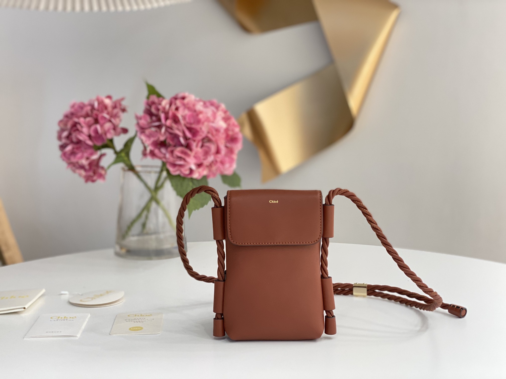 Chloé Key Phone Pouch in Brown - Replicabags.is - Image 3