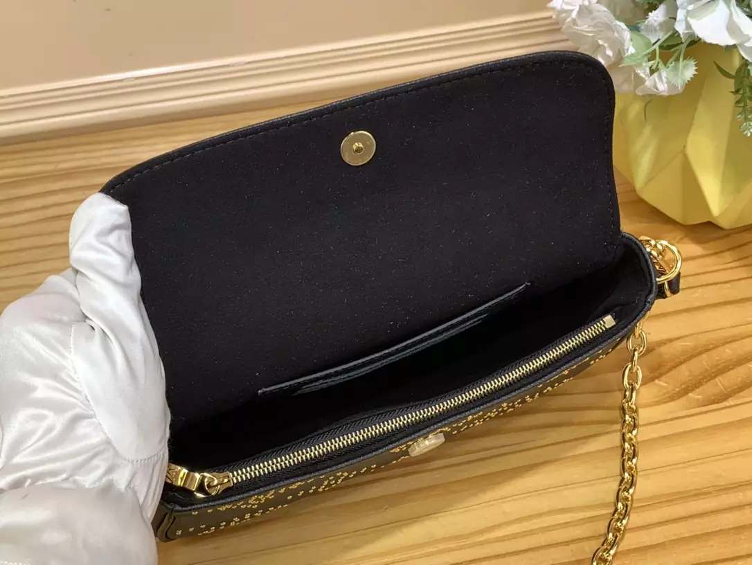 Wallet on Chain Ivy Monogram Empreinte - Repbags.is - Image 10