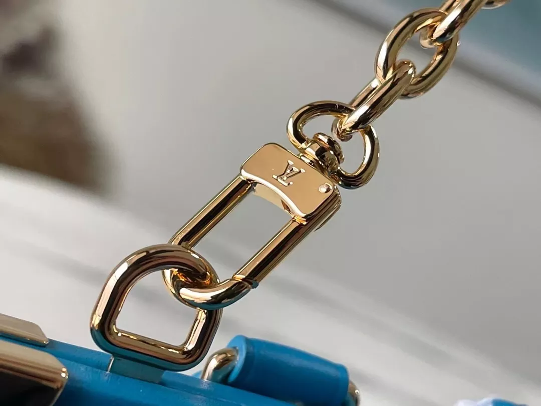 Louis Vuitton Monogram Clutch 'Blue' - ReplicaBags.is - Image 6