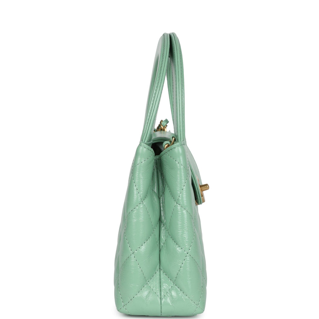 Chanel Small Kelly Shopper Light Green Shiny Aged Calfskin Brushed Gold Hardware - Image 4