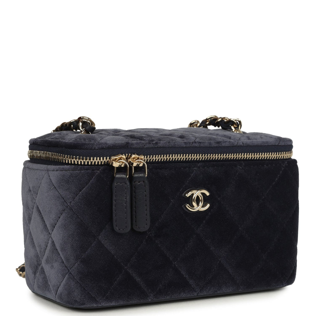 Chanel Small Crystal Pearl Crush Vanity Case Gris Fonce Velvet Light Gold Hardware - Image 3