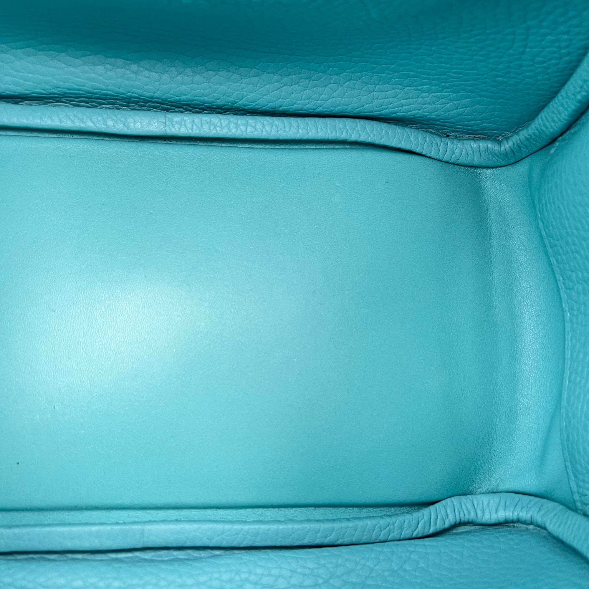 Lindy Blue Atoll in Clemence, Palladium hardware - Image 11