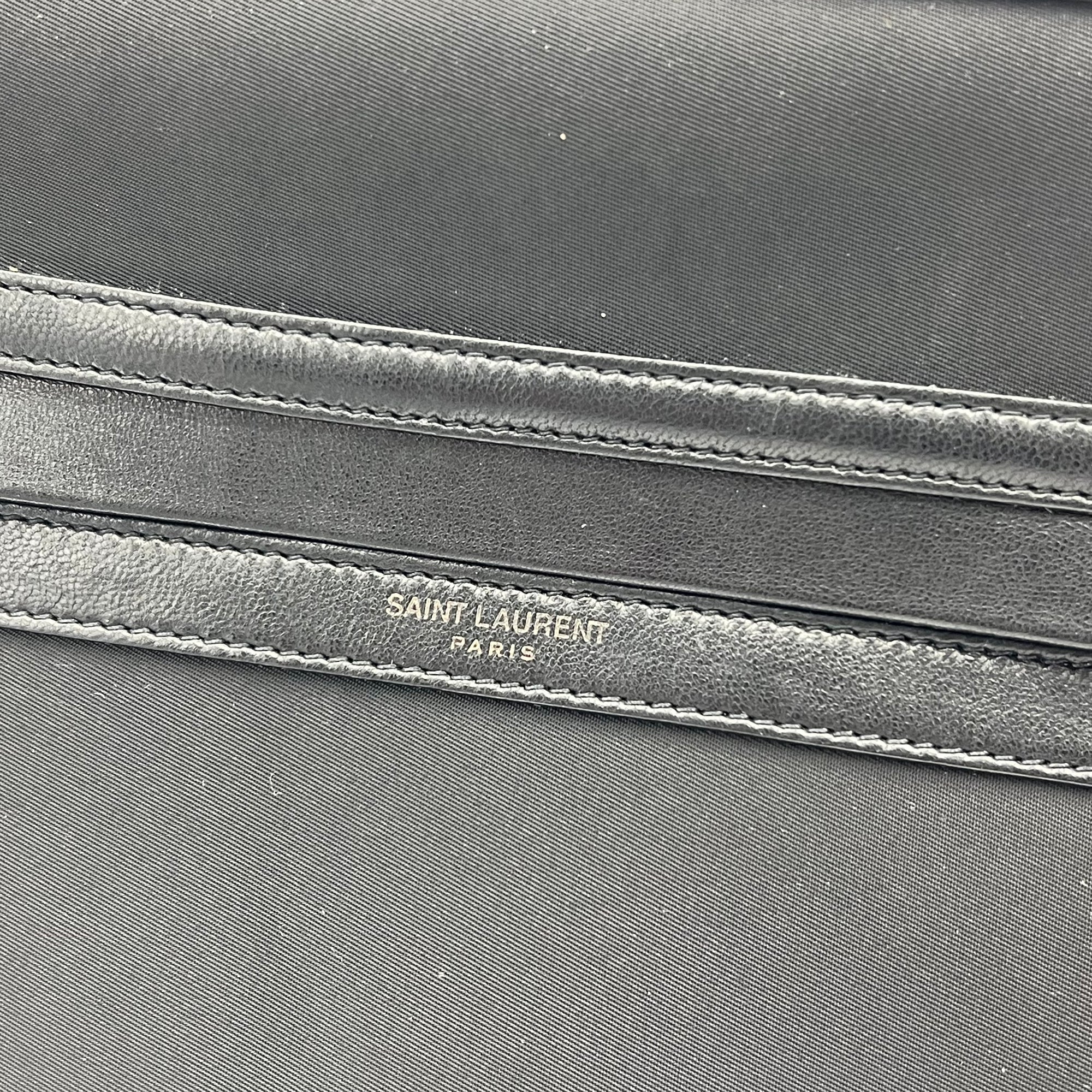 Others Messenger Black in Nylon, Matte black hardware - Image 8