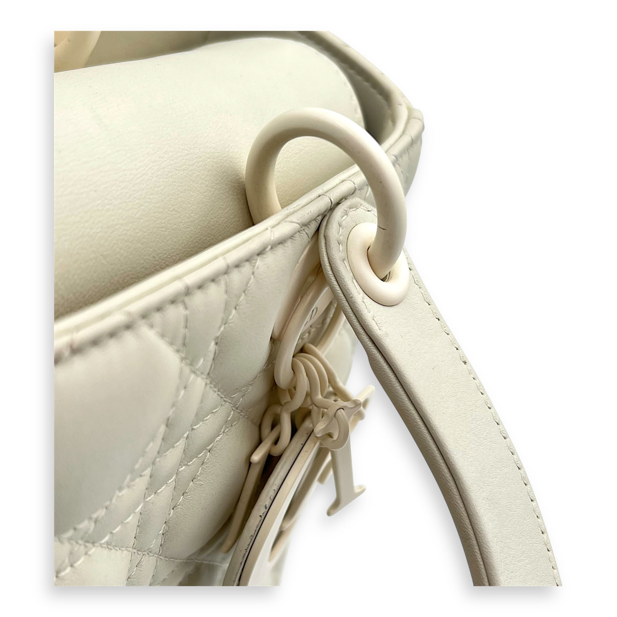 Lady Dior Top Handle Bag Medium White in Lambskin, Ultramatte hardware - Image 7