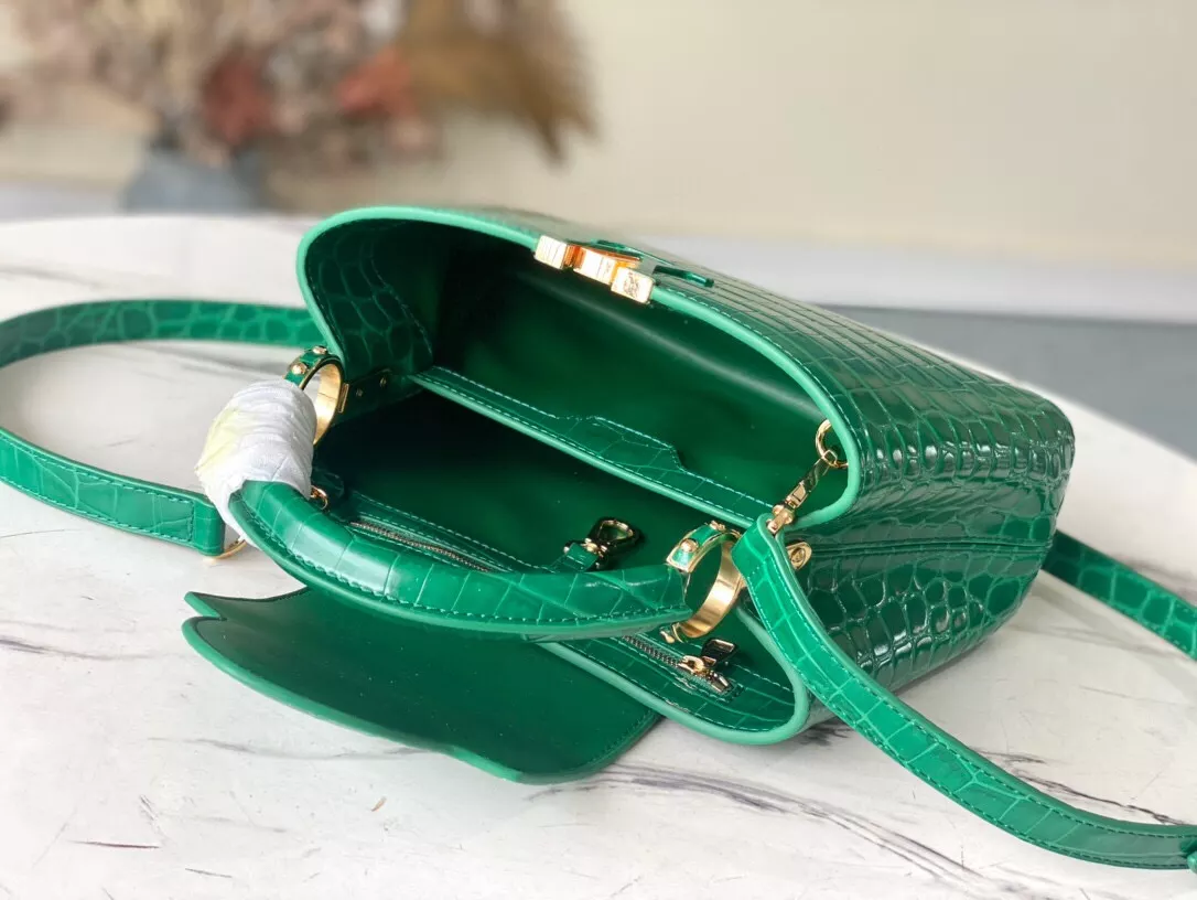 Capucines BB Crocodilien Brillant Bag - Image 8