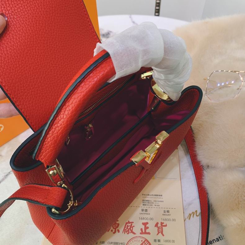 Capucines BB Taurillon Leather Bag - Image 10