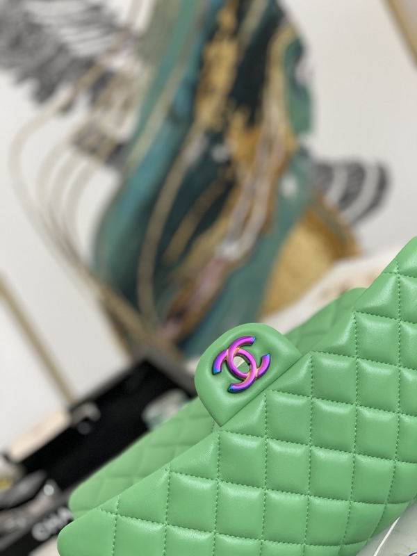 Chanel Medium Green Quilted Lambskin - Image 8