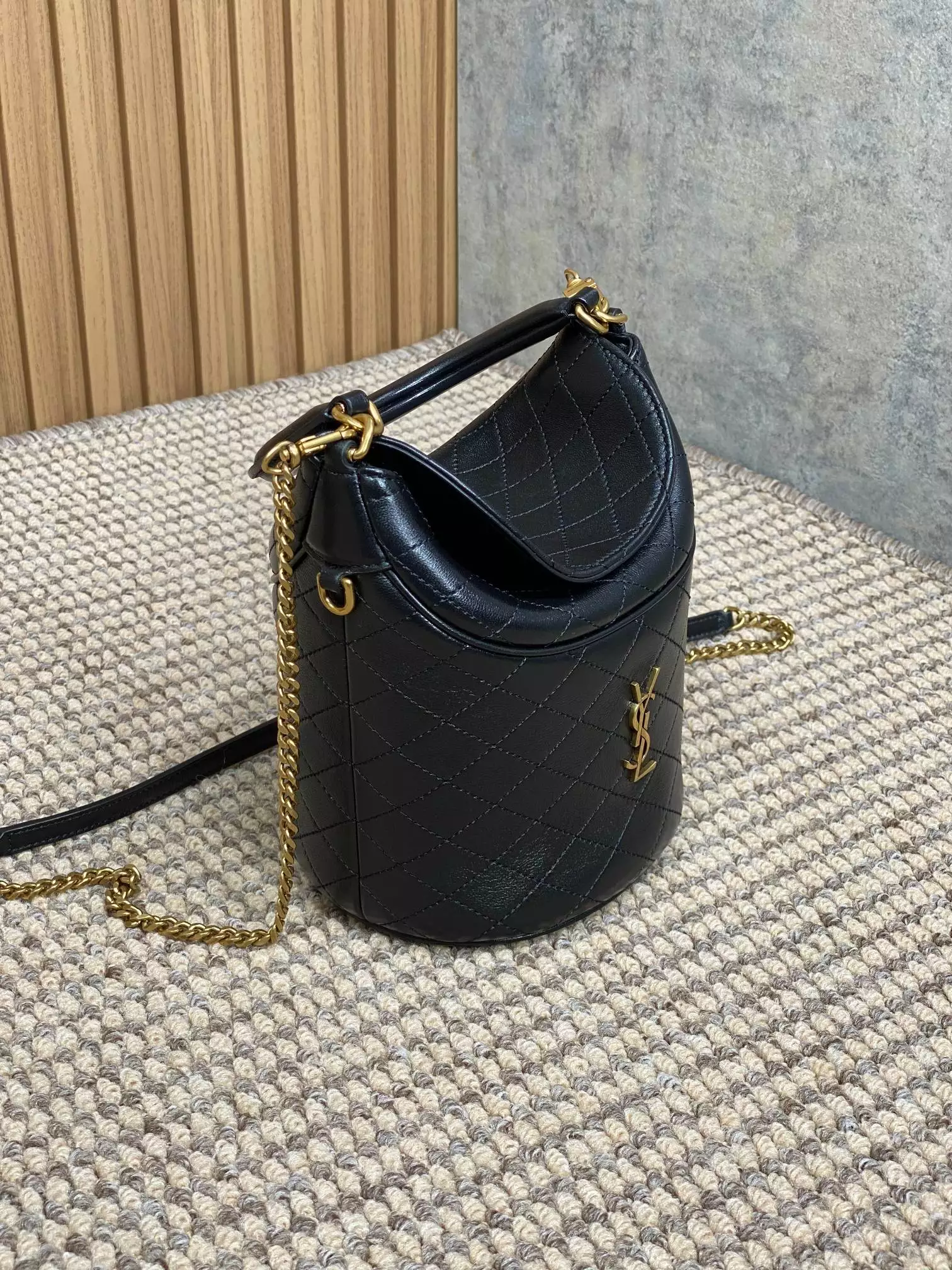 Gaby Bucket Bag in Lambskin - Repbags.ru - Image 5