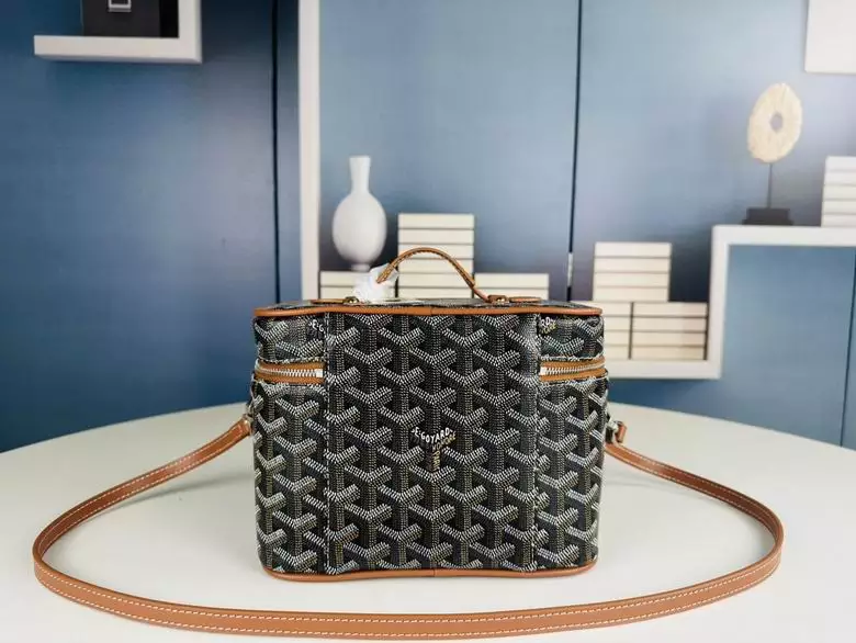 Goyard Muse Vanity Case - Repbags.ru - Image 7