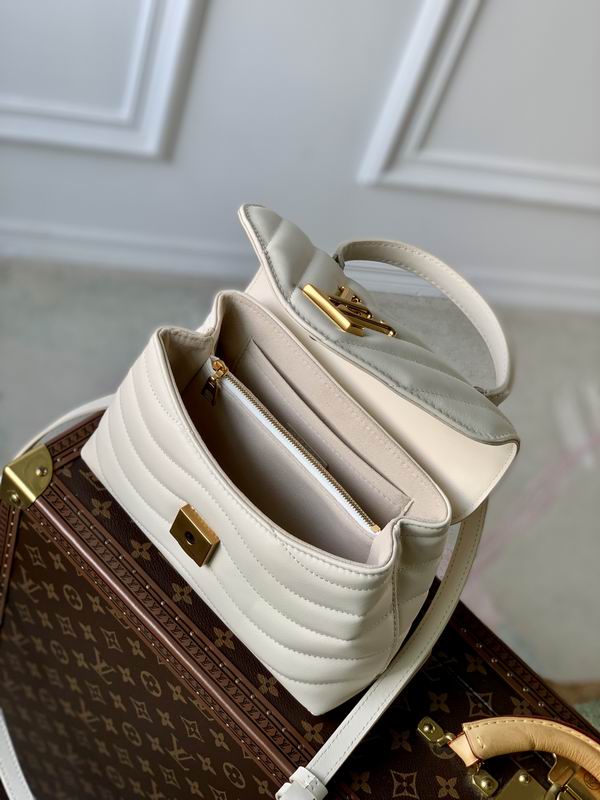 Hold Me Top-handle Bag Ivoire White - LB131 - Image 11