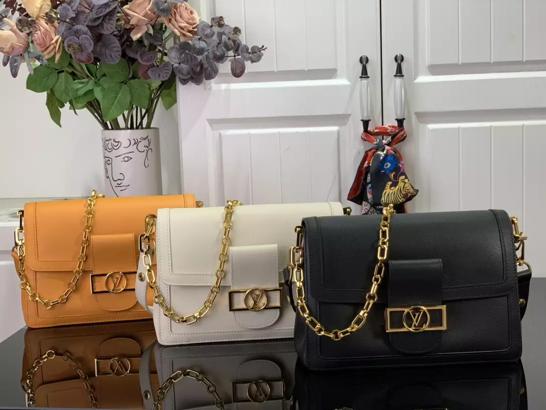 LV Dauphine Soft MM White Calfskin - Repbags.ru - Image 11