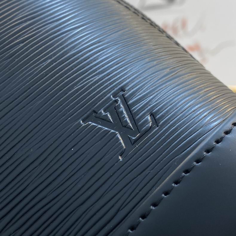 Louis Vuitton Alma BB Black Epi grained - Image 6
