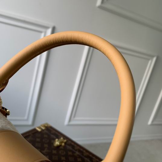 Louis Vuitton Locky BB Monogram canvas - Image 7