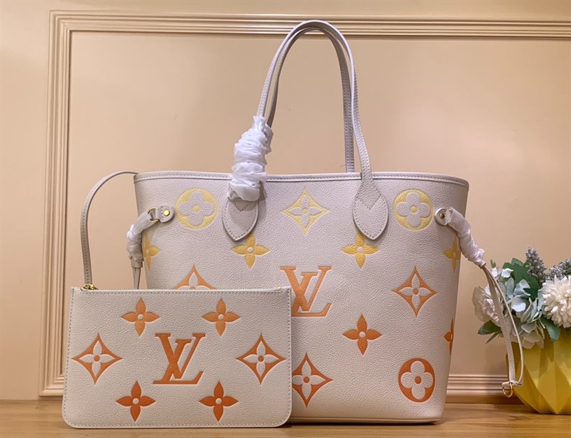 Louis Vuitton Neverfull MM Tote Bag - Image 3