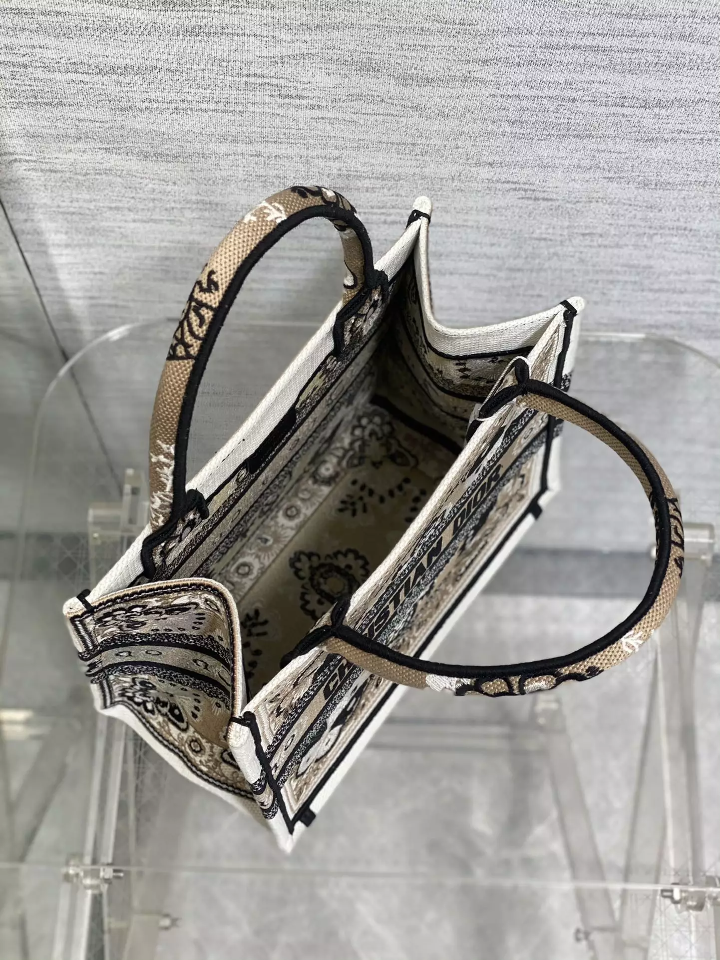 Medium Dior Book Tote Beige Multicolor - Repbags.ru - Image 9