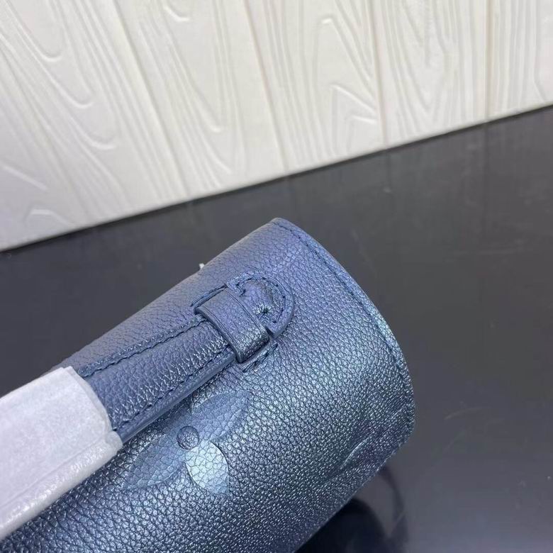 Metis Pochette Metallic Navy Nacre Monogram - Image 10