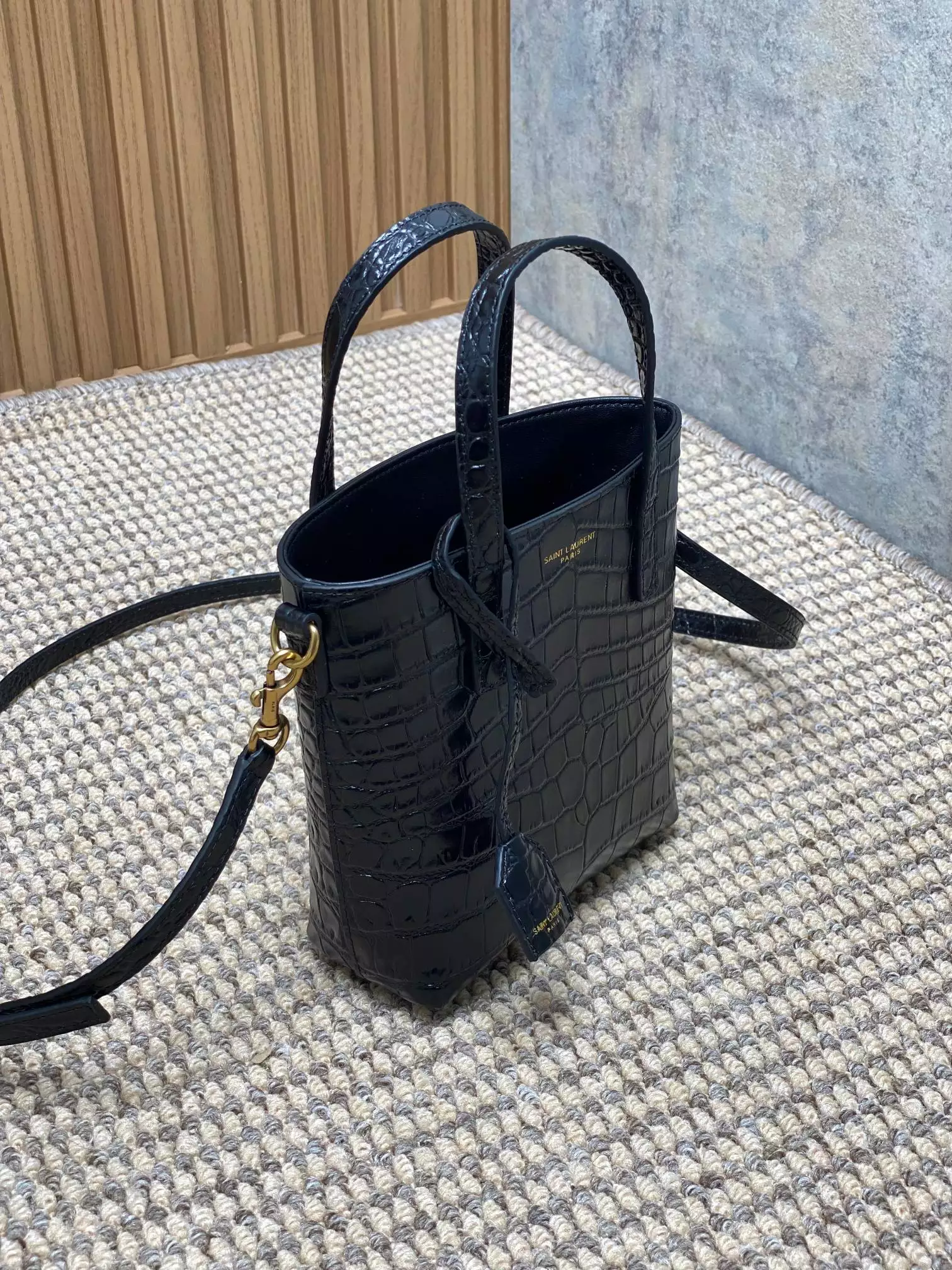 Mini Toy Shopping Saint Laurent in Crocodile-Embossed Leather - Image 5