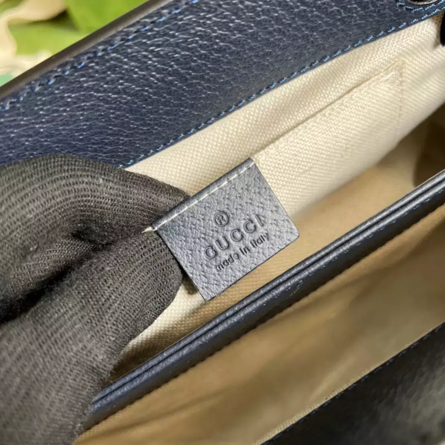 Ophidia GG Small Shoulder Bag - Image 8