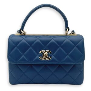 Trendy CC Top Handle Bag Blue in Lambskin, Gold hardware