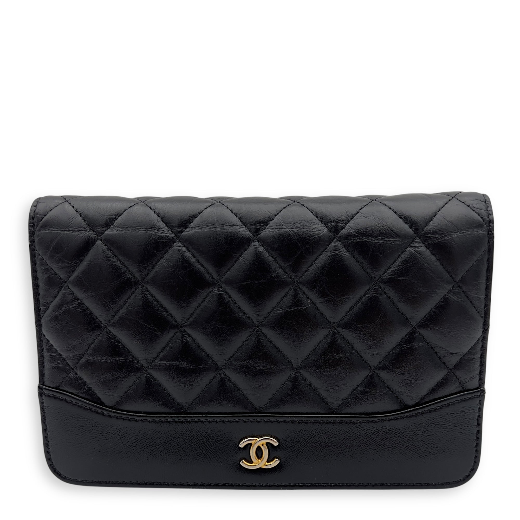 Gabrielle Wallet On Chain Black in Calfskin, Gold hardware
