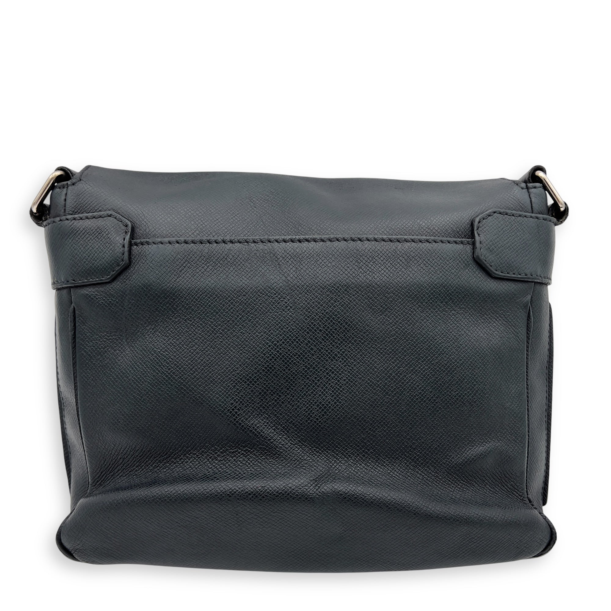 Taiga Messenger Black in Calfskin, Silver hardware - Image 3
