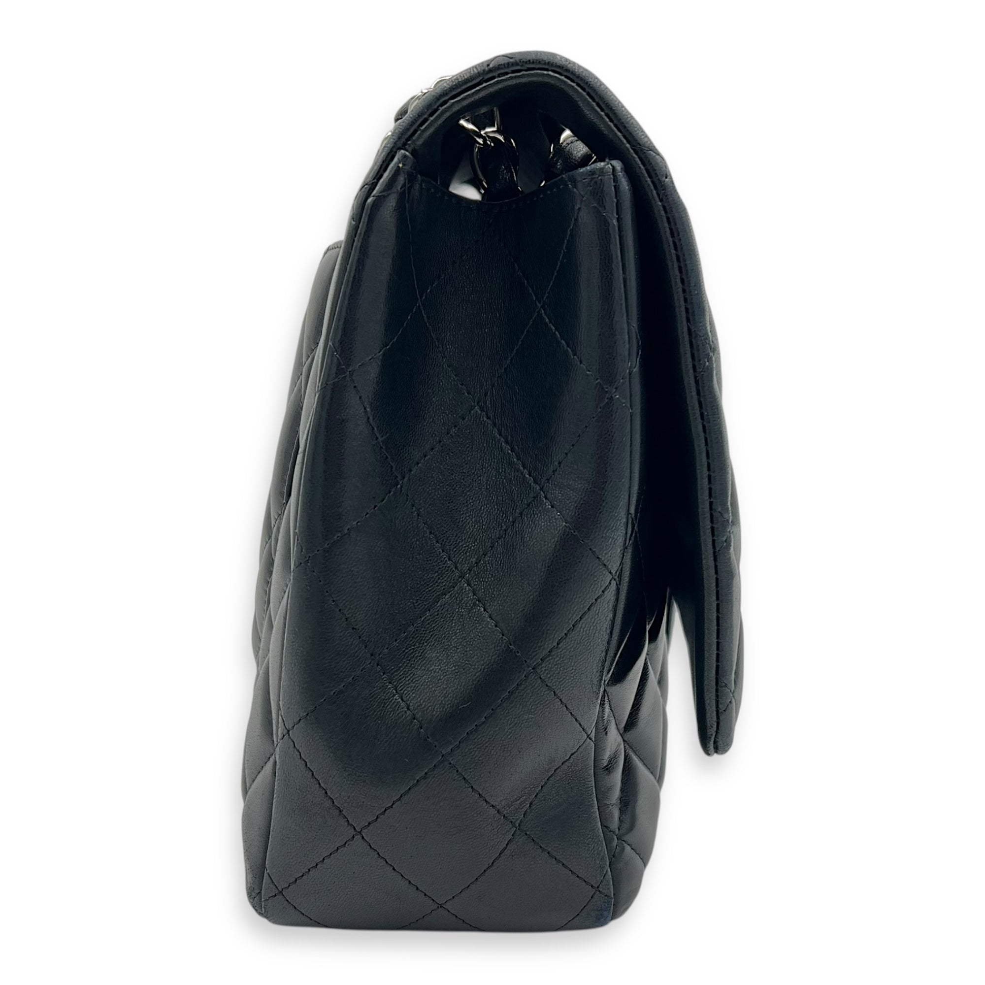 Classic Maxi Black Shoulder Bag in Lambskin, Silver hardware - Image 4