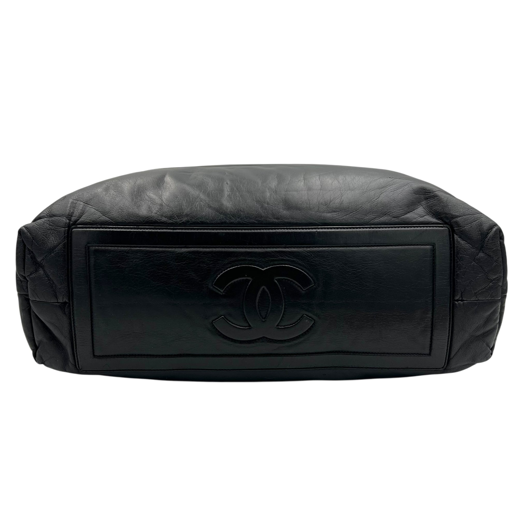 Coco Cocoon Shoulder Bag Black in Calfskin, Silver hardware - Image 5