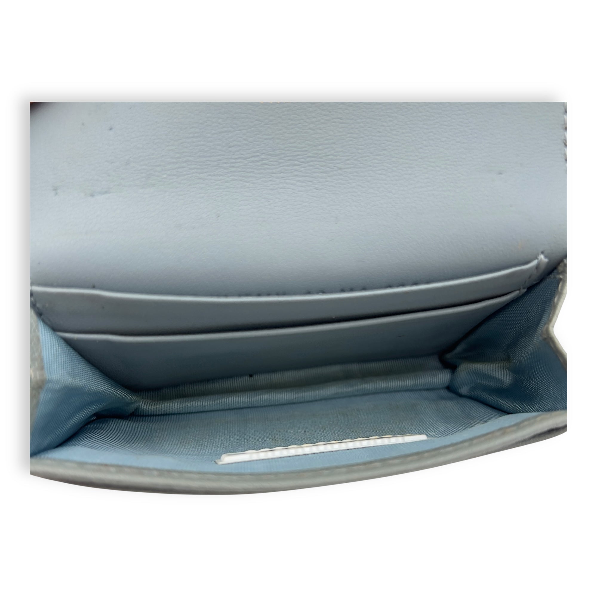 Saddle Blue Card Holder in Calfskin, Gold hardware - Image 5