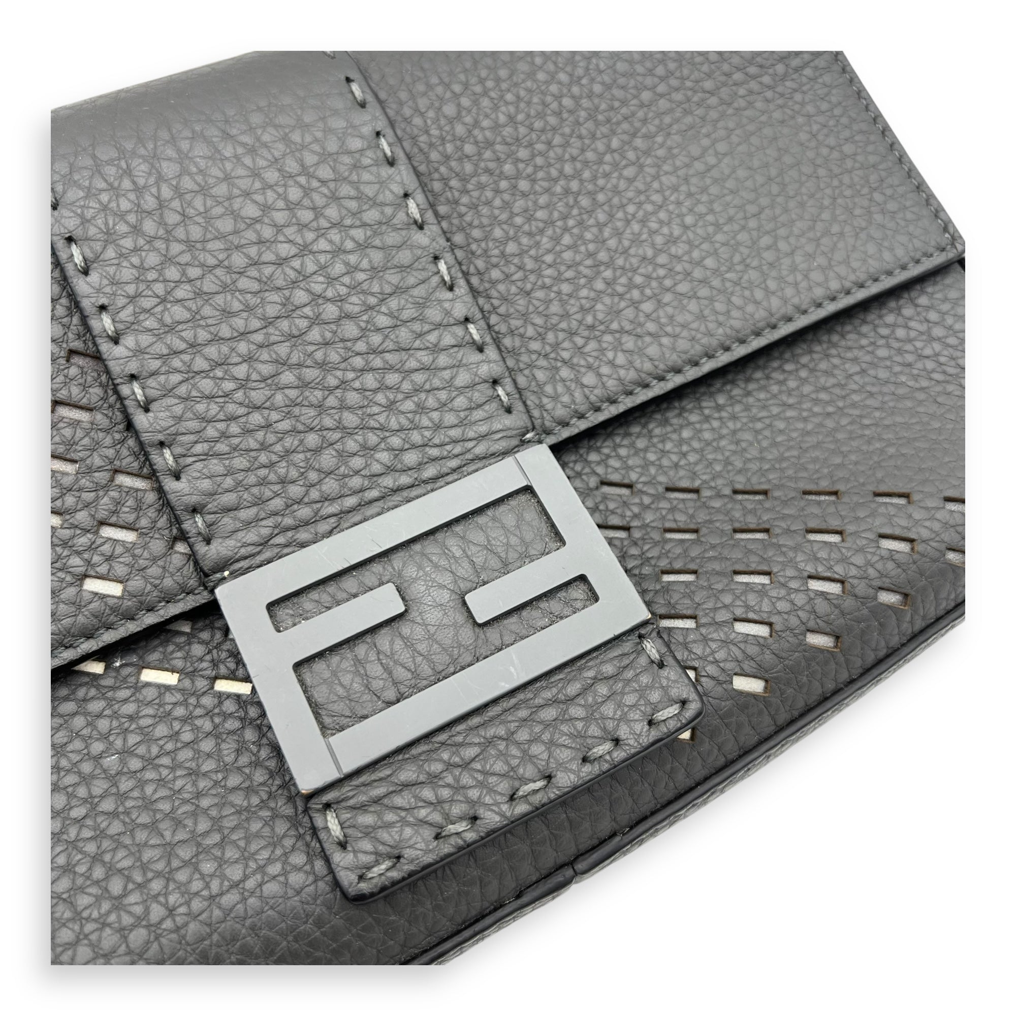 Baguette Crossbody Bag Grey in Calfskin, Silver hardware - Image 7