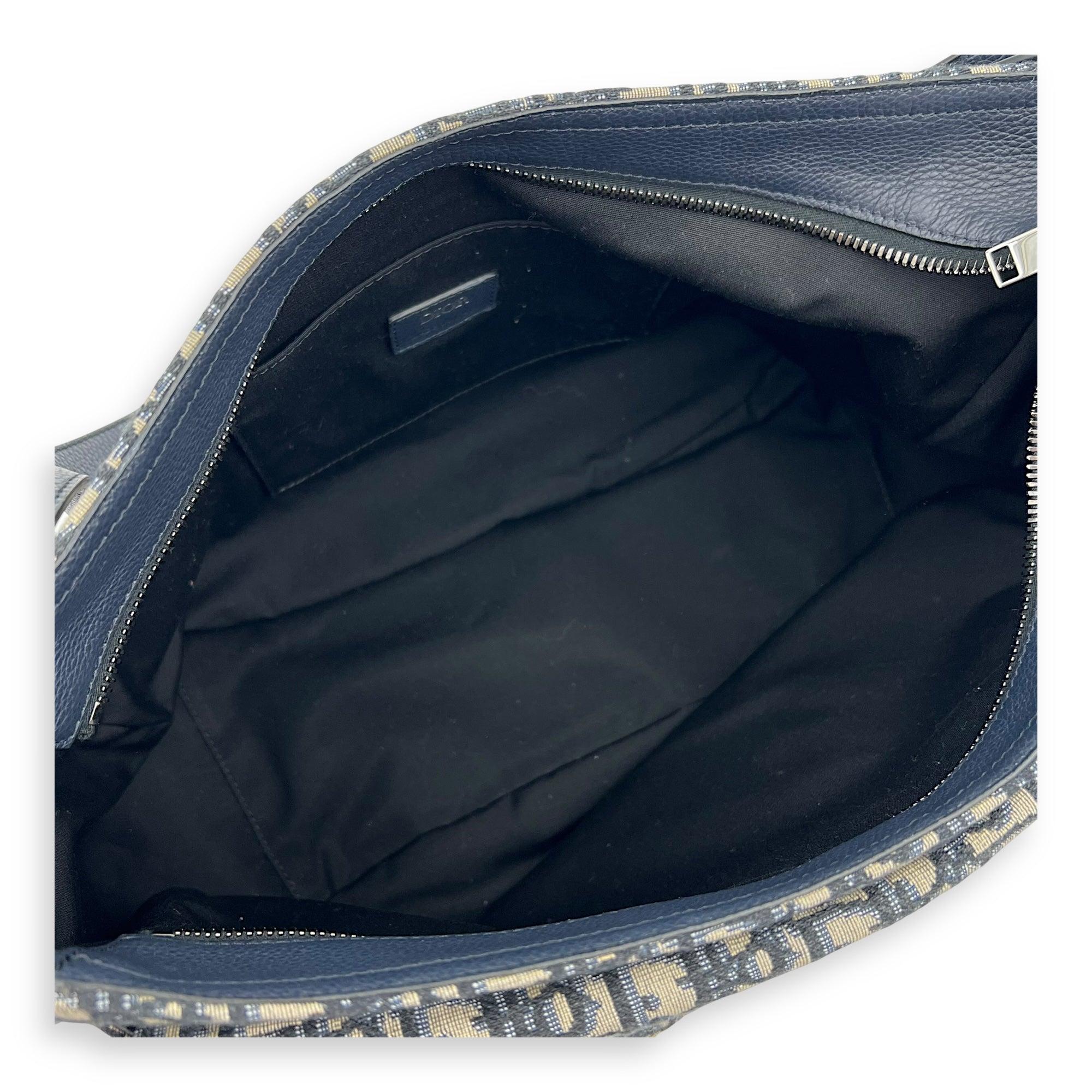 Soft Saddle Hobo Blue Shoulder Bag in Jacquard, Silver hardware - Image 7