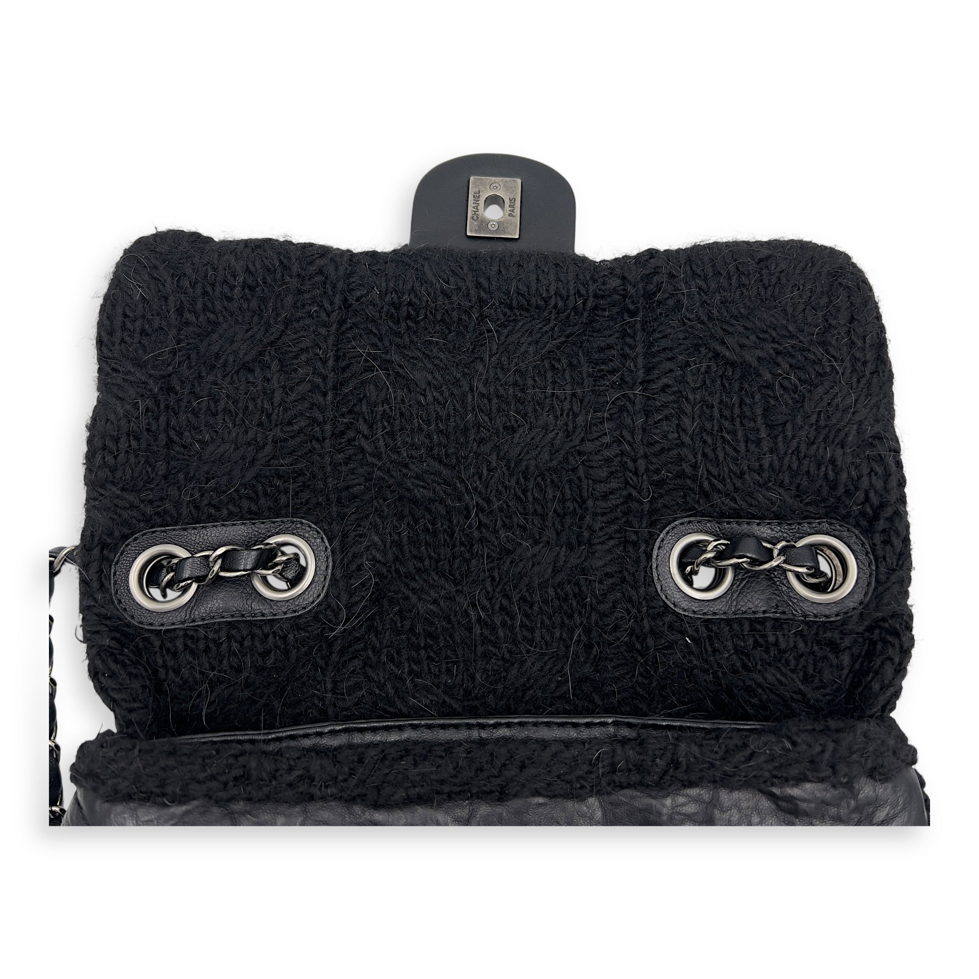 Paris Edinburgh Chic Knit Shoulder Bag Black in Calfskin, Silver hardware - Image 9