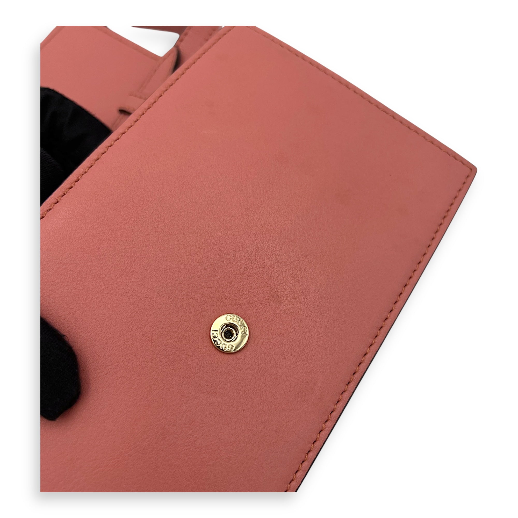 Interlocking G Crossbody Bag Red in Calfskin, Gold hardware - Image 10