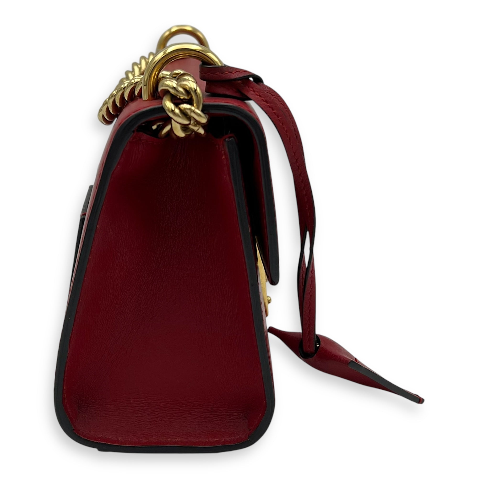 Padlock Shoulder Bag Red in Calfskin, Gold hardware - Image 4