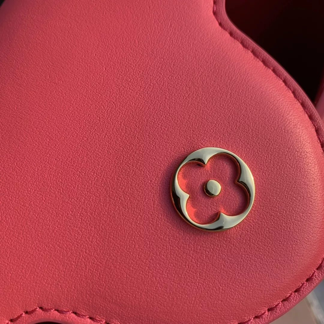 LV Broderie Anglaise Capucines BB Pink - ReplicaBags.is - Image 8