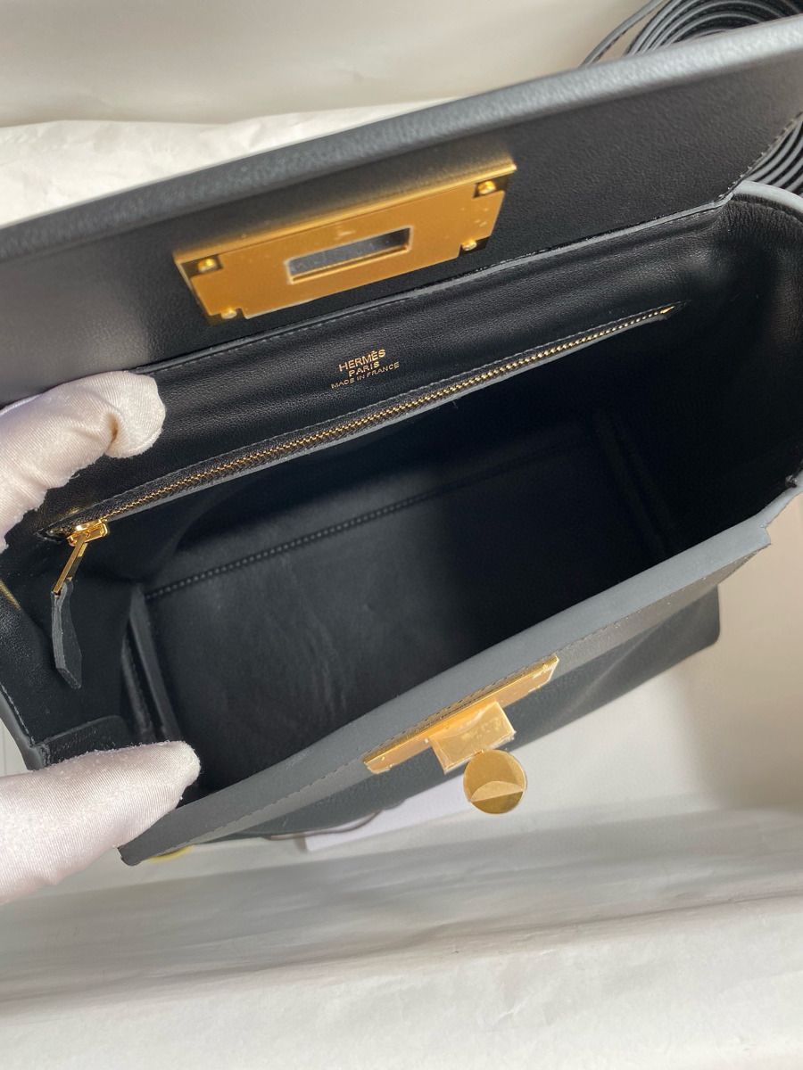 Hermes 24/24 Mini 21 Handmade Bag in Black Evercolor Leather - Image 9