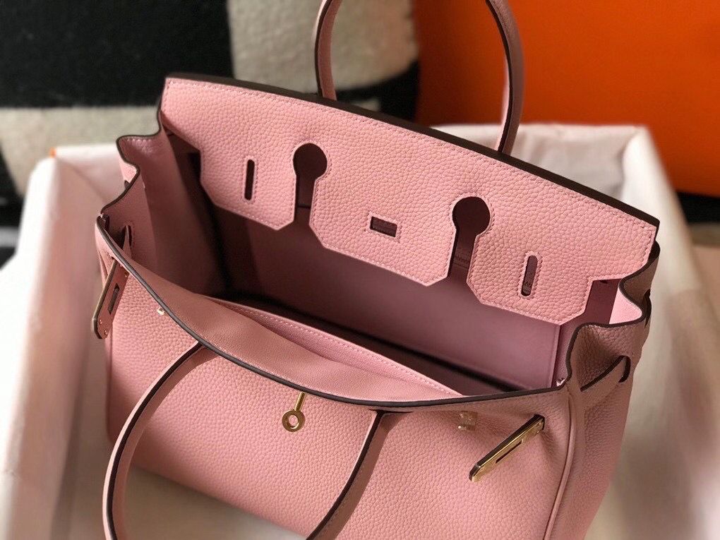 Hermes Birkin 35cm Bag In Pink Clemence Leather GHW - Image 9