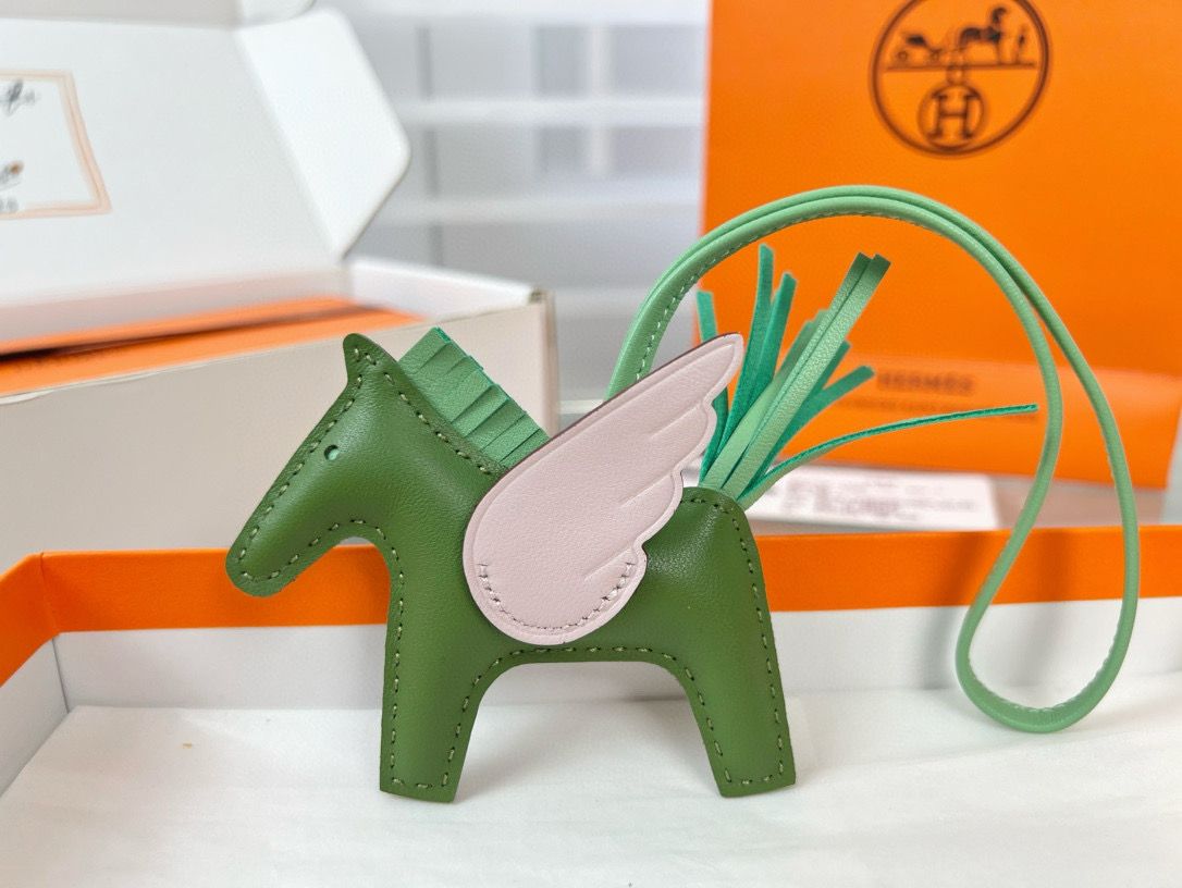 Hermes Rodeo Pegase PM Bag Charm in Vert/Vert Criquet/Mauve Pale Lambskin - Image 3