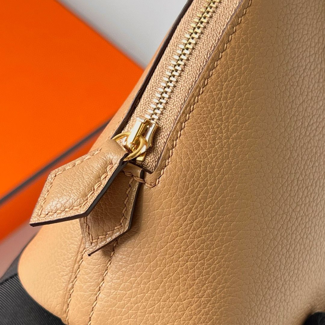 Hermes Bolide 1923 Mini Handmade Bag in Chai Chevre Mysore Goatskin - Image 5