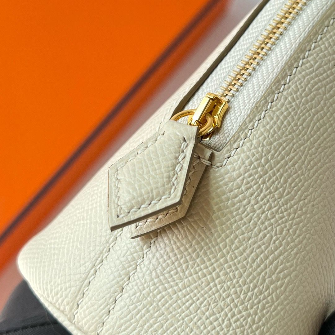 Hermes Bolide 1923 Mini Handmade Bag In Craie Epsom Calfskin - Image 8