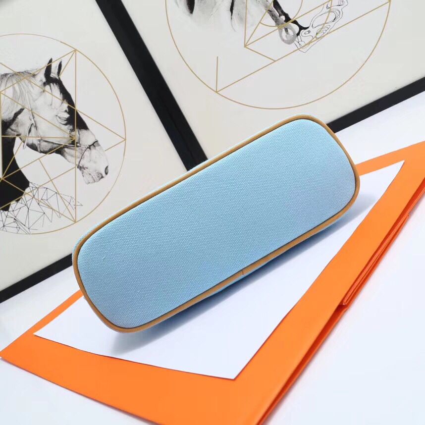 Hermes Medium Bolide Travel Case In Blue Lin Cotton - Image 5