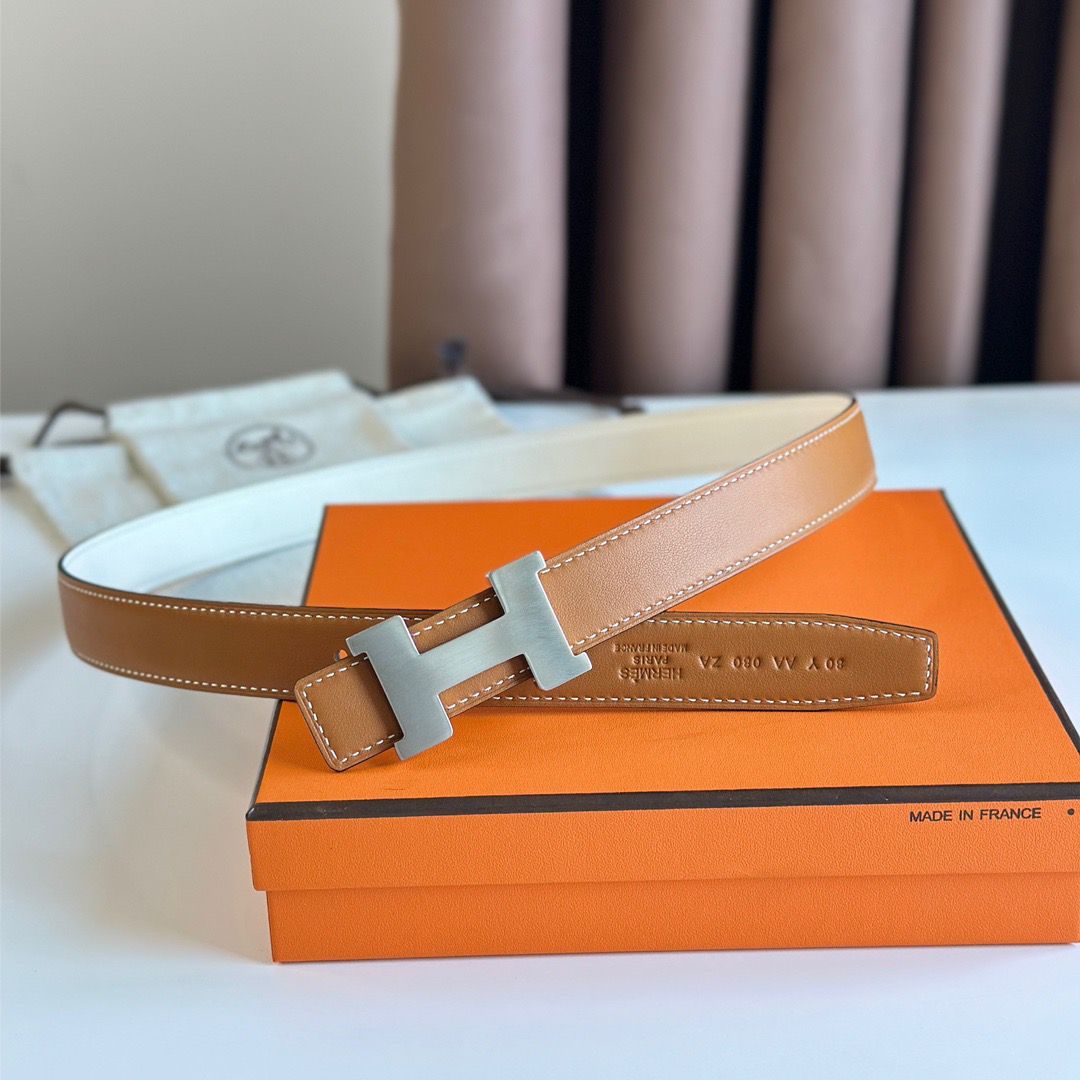 Hermes Mini Constance 24mm Belt in White Epsom Leather and Gold Swift Leather - Image 6