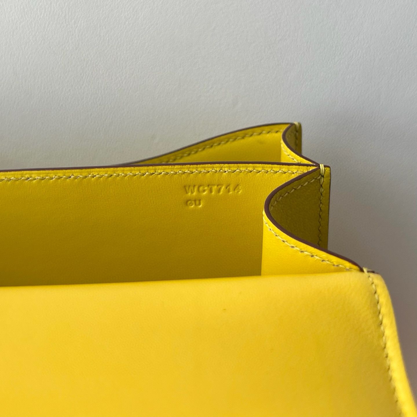Hermes Constance 18 Handmade Bag in Jaune Naples Chevre Mysore Leather - Image 8