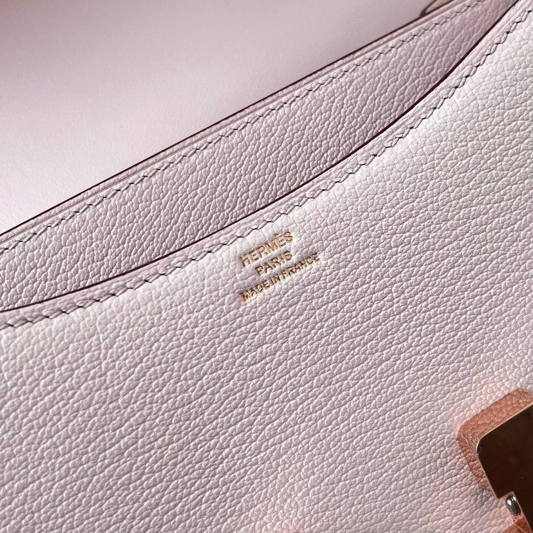 Hermes Constance 18 Handmade Bag In Mauve Pale Chevre Mysore Leather - Image 6