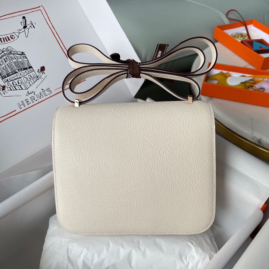 Hermes Constance 18 Handmade Bag In Nata Chevre Mysore Leather - Image 4