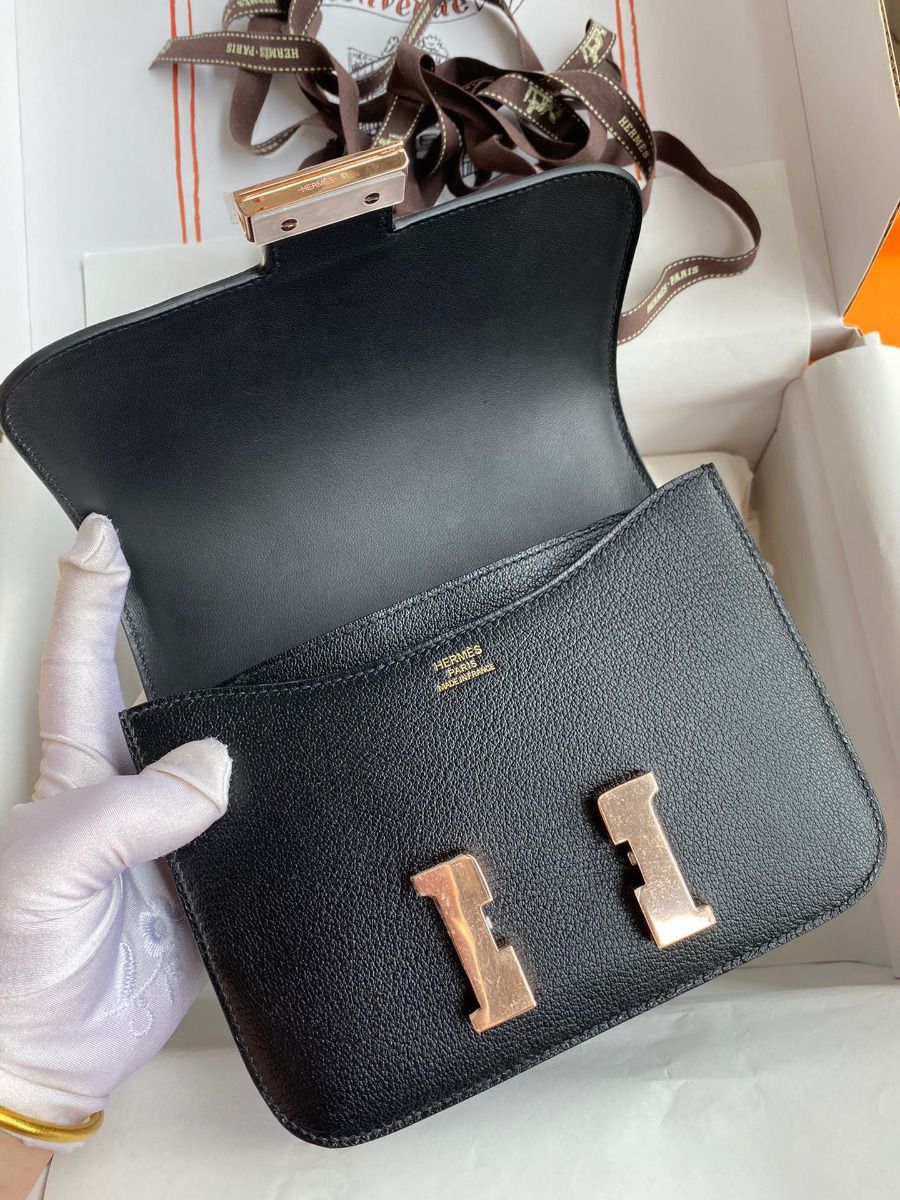 Hermes Constance 18 Handmade Bag In Black Chevre Mysore Leather - Image 9