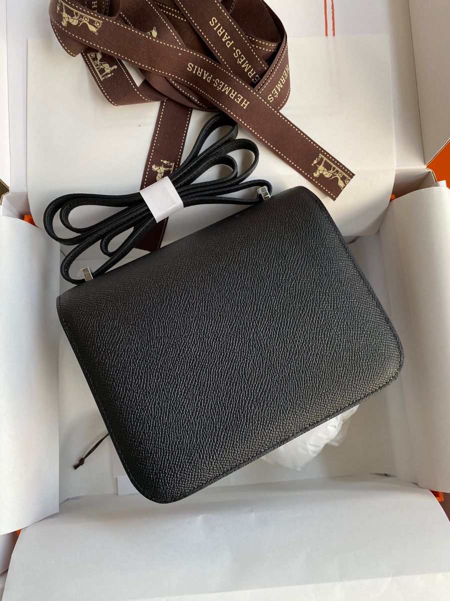 Hermes Constance 18 Handmade Bag In Black Epsom Calfskin - Image 3