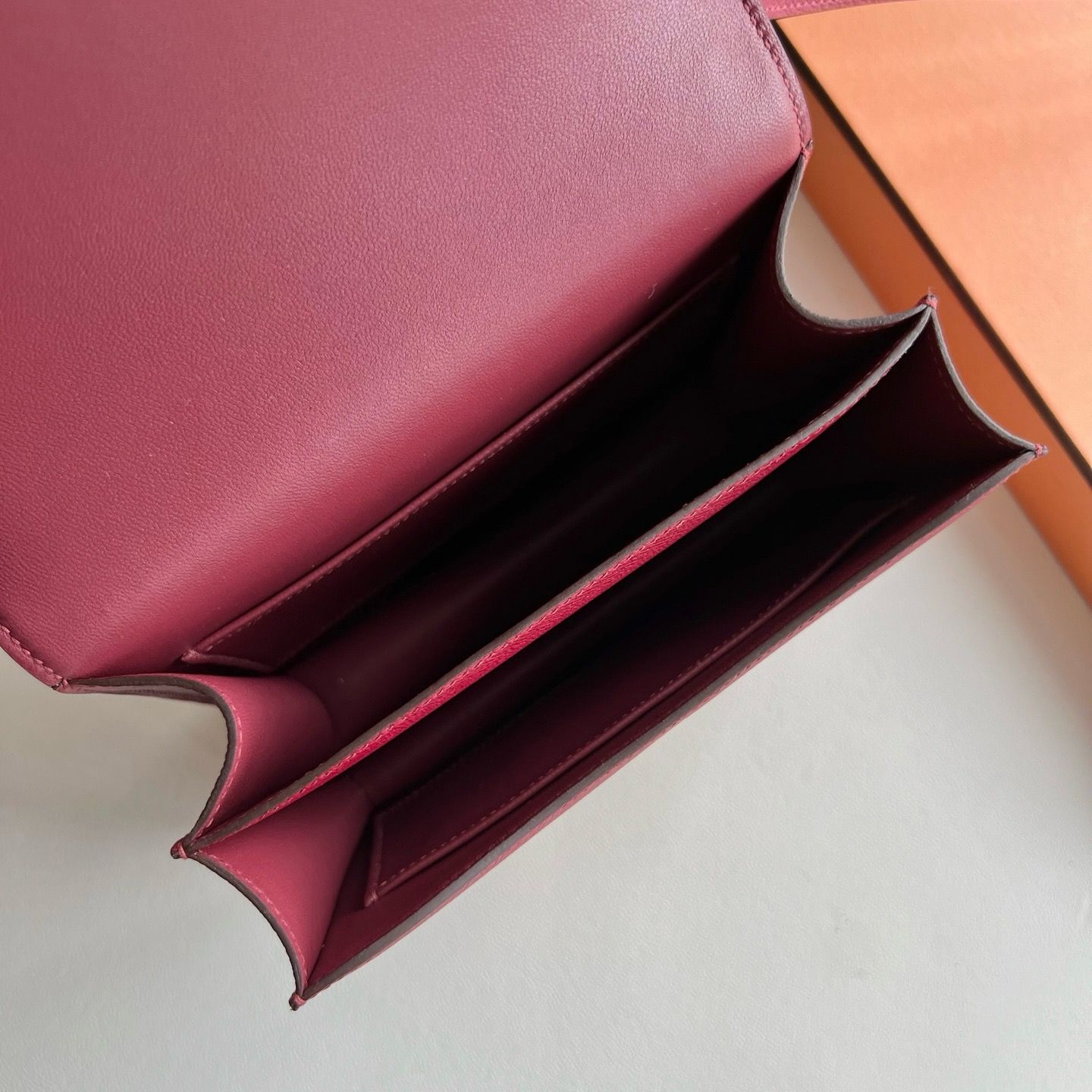 Hermes Constance 18 Handmade Bag in Rouge Grenat Epsom Calfskin - Image 7