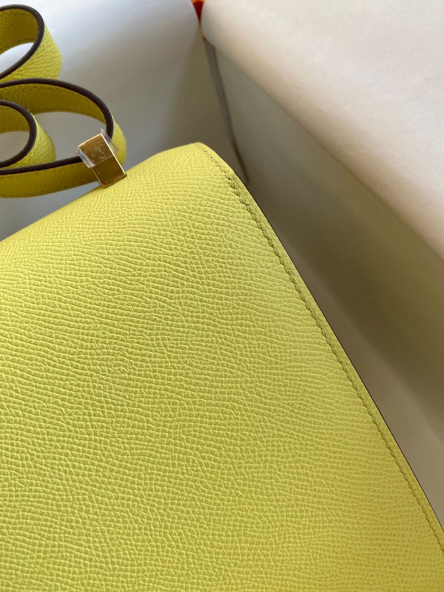 Hermes Constance 24 Handmade Bag In Lime Epsom Calfskin - Image 5